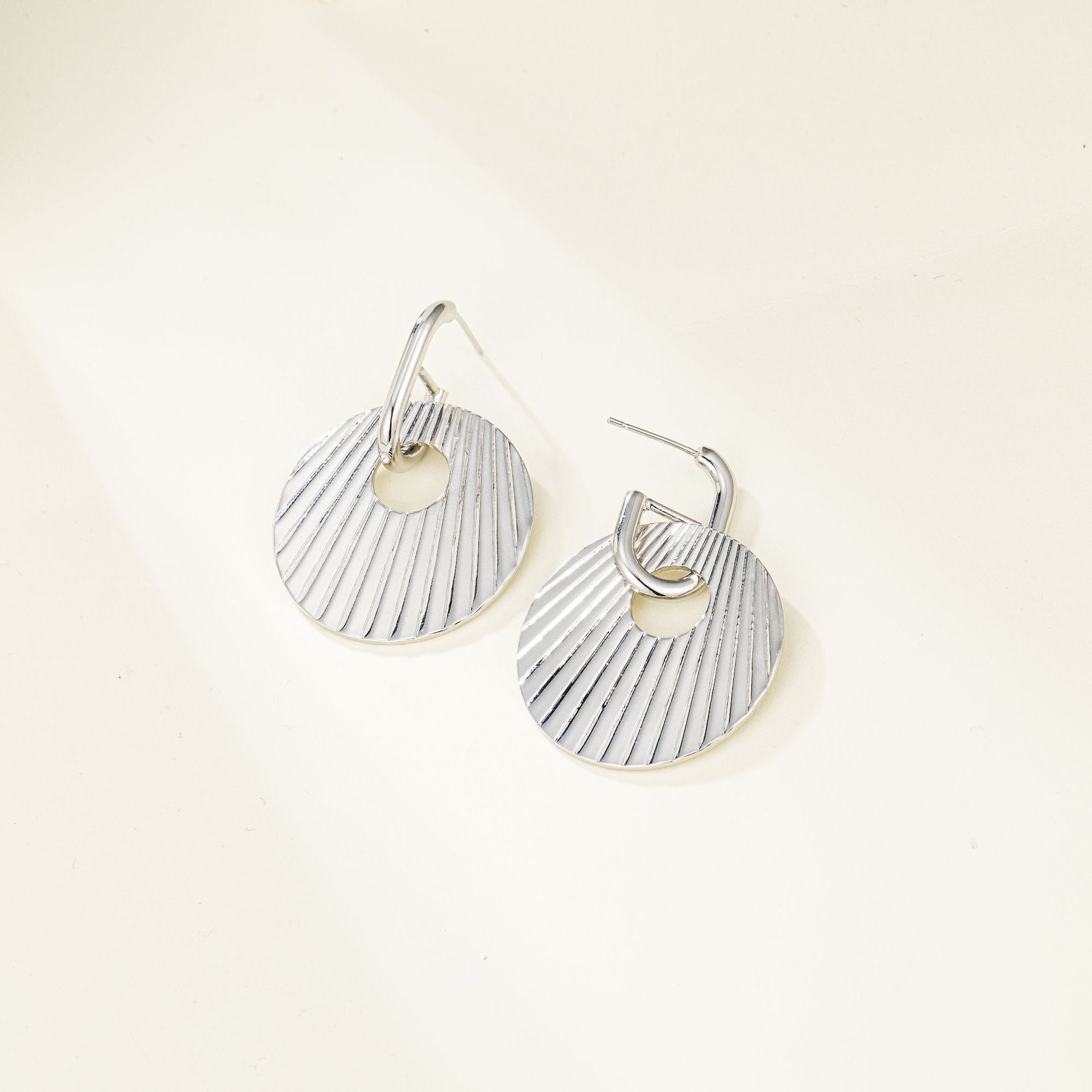 Wholesale  Copper Plated Gold S925 Silver Needle All-Match silver Earrings