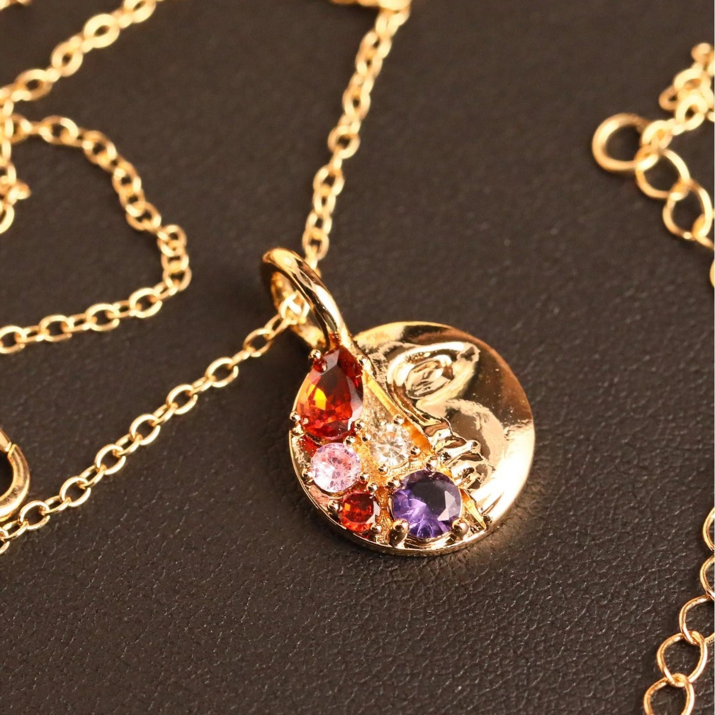 Wholesale Goddess Retro Greek Mythology Color Zirconium Palace Art Necklace