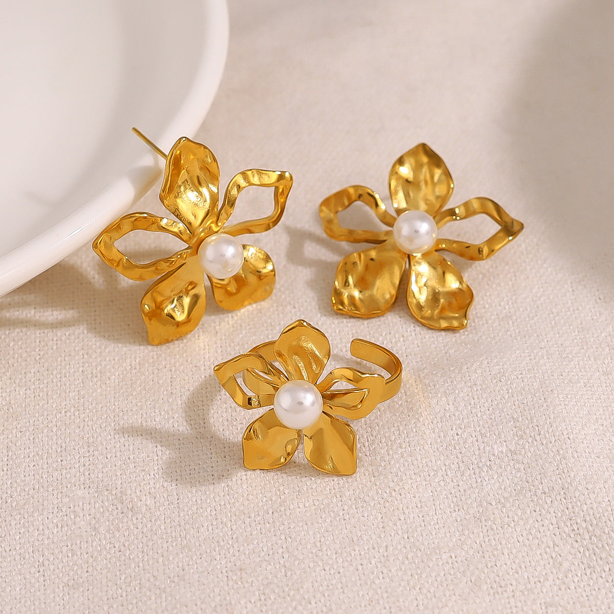 Wholesale  Titanium Steel  Flower Pearl Earrings Rings