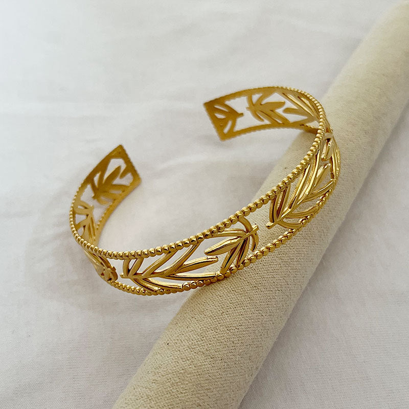 Wholesale stainless steel open leaf bracelet