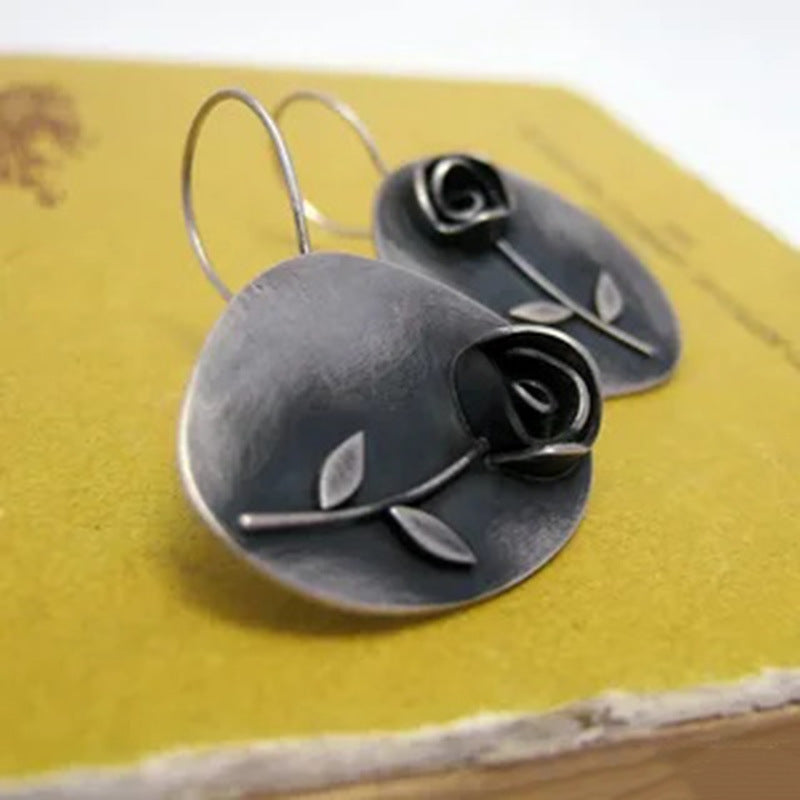 Wholesale Bohemian asymmetric leaf rose flower earrings