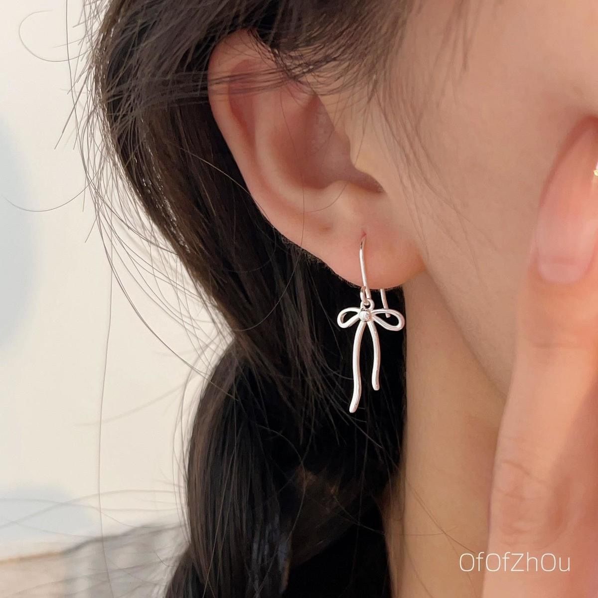 Wholesale S925 silver bow earrings