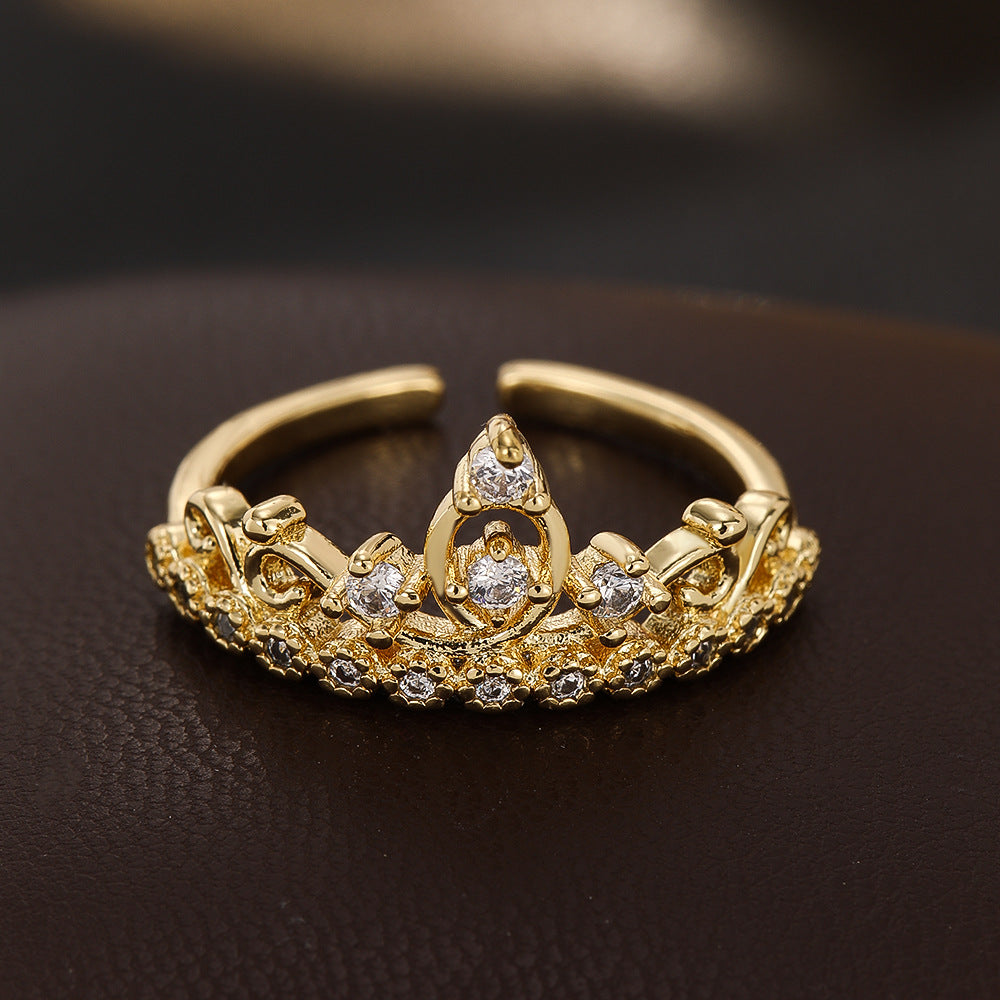 Wholesale Stylish Gold Crown Ring For Women With Zircon Stones Elegant Fashion Jewelry Accessory Boutique Resale Gift