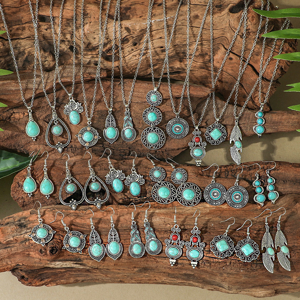 Wholesale Bohemian Vintage Earrings and Necklace Set Turquoise Drop Pendant Jewelry Accessory