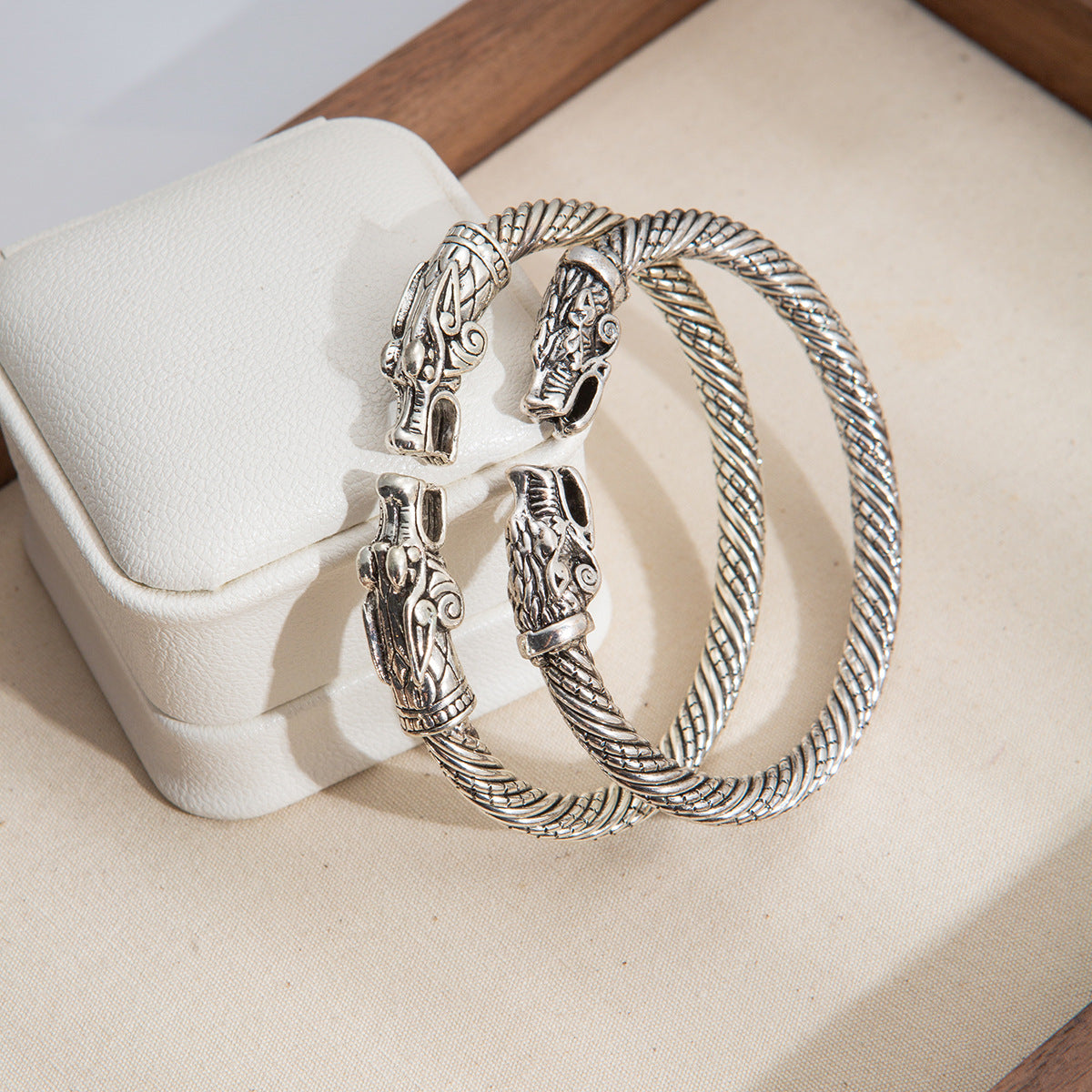 Wholesale Trendy C Shape Couple Bangle Bracelet Zinc Alloy Gold Tone Colorful Zircon Jewelry Accessory