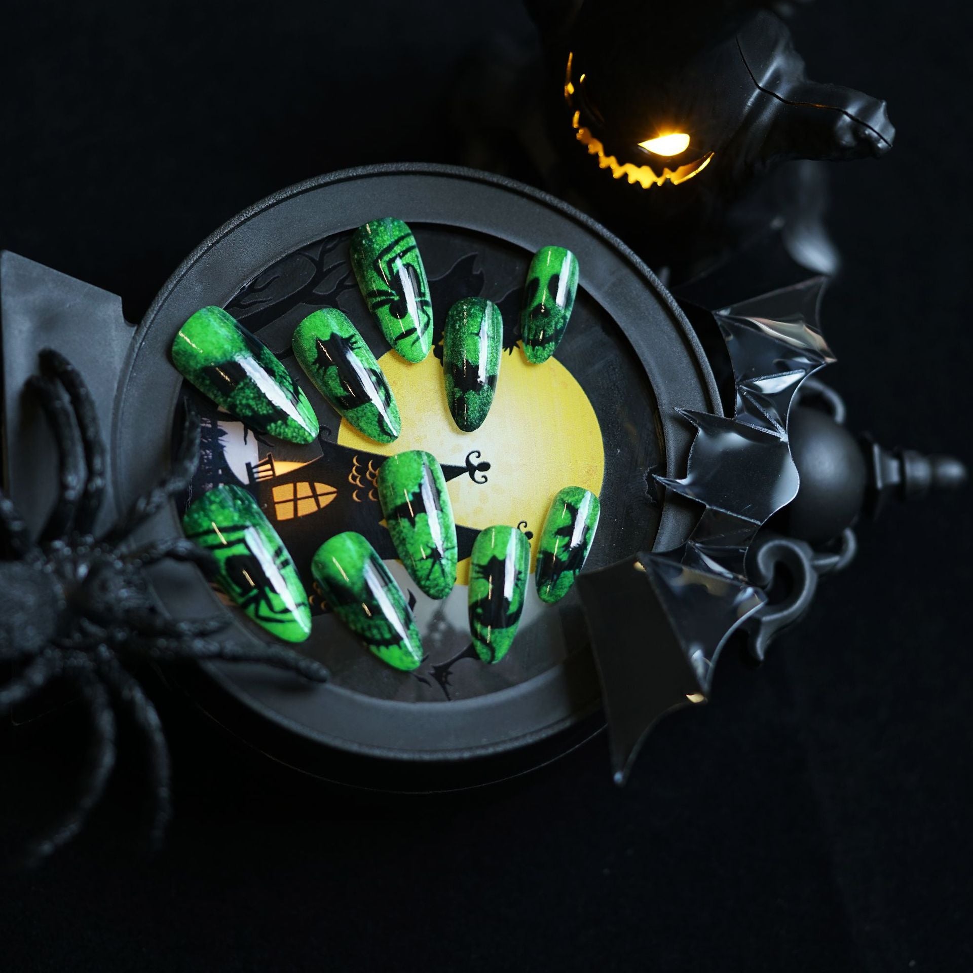 Wholesale 24 Pieces/ box  Fluorescent Green Devil Nails Kits Nail Stickers