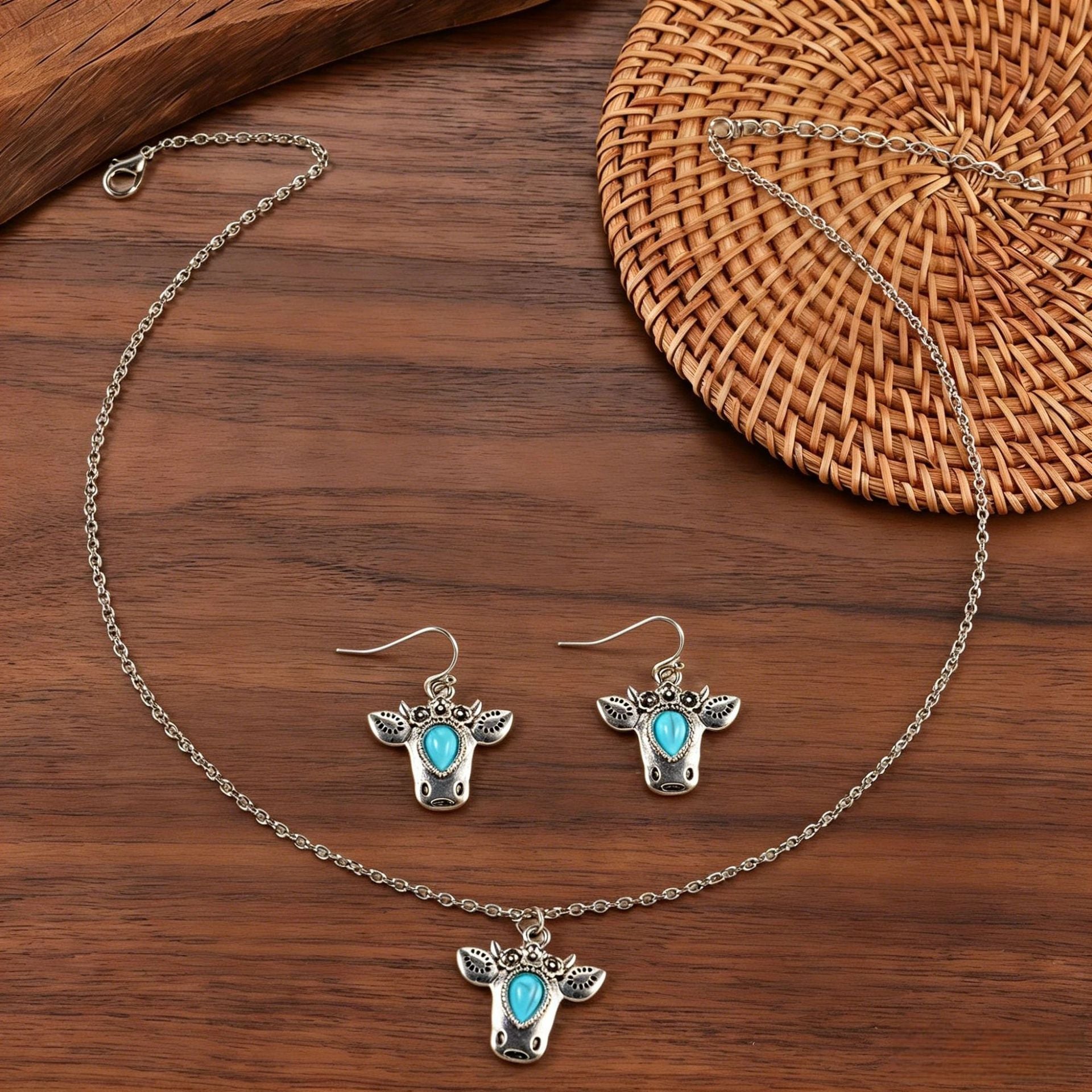 Wholesale Electroplated Zinc Alloy Turquoise Bull Head Pendant Necklace Earrings Set Bohemian Retro Everyday Wear