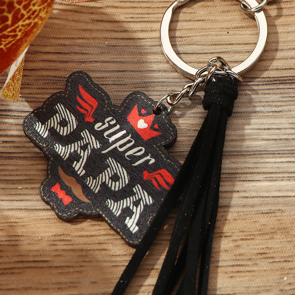 Wholesale modern simple personality key accessories keychains