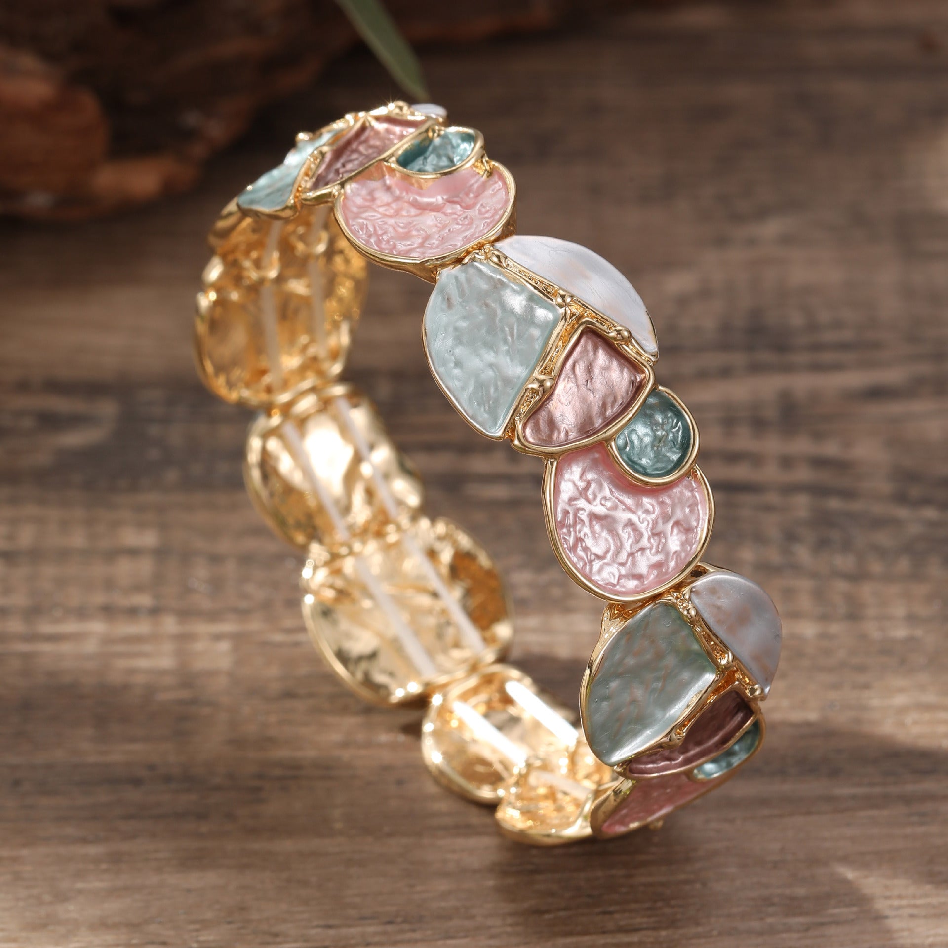 Wholesale Elegant Enamel Color round Geometric Line Petal Elastic Bracelet