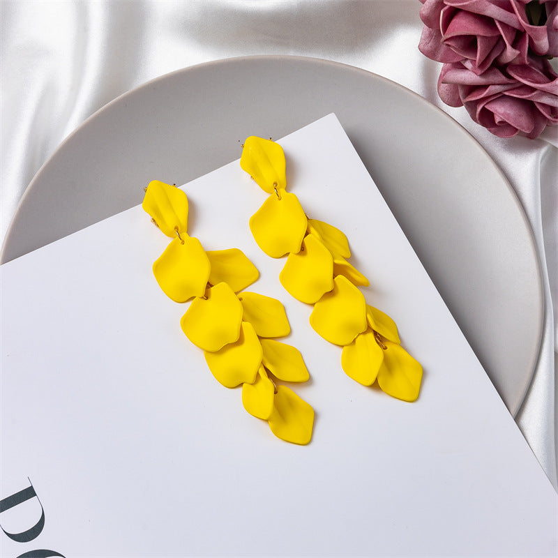 Wholesale Petal Leaf Tassel Earrings