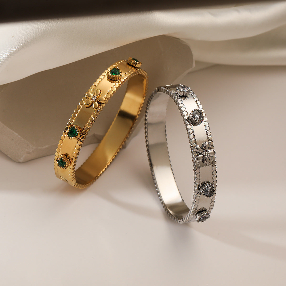 Wholesale 18K Gold Plated Zirconia Stainless Steel Bracelet