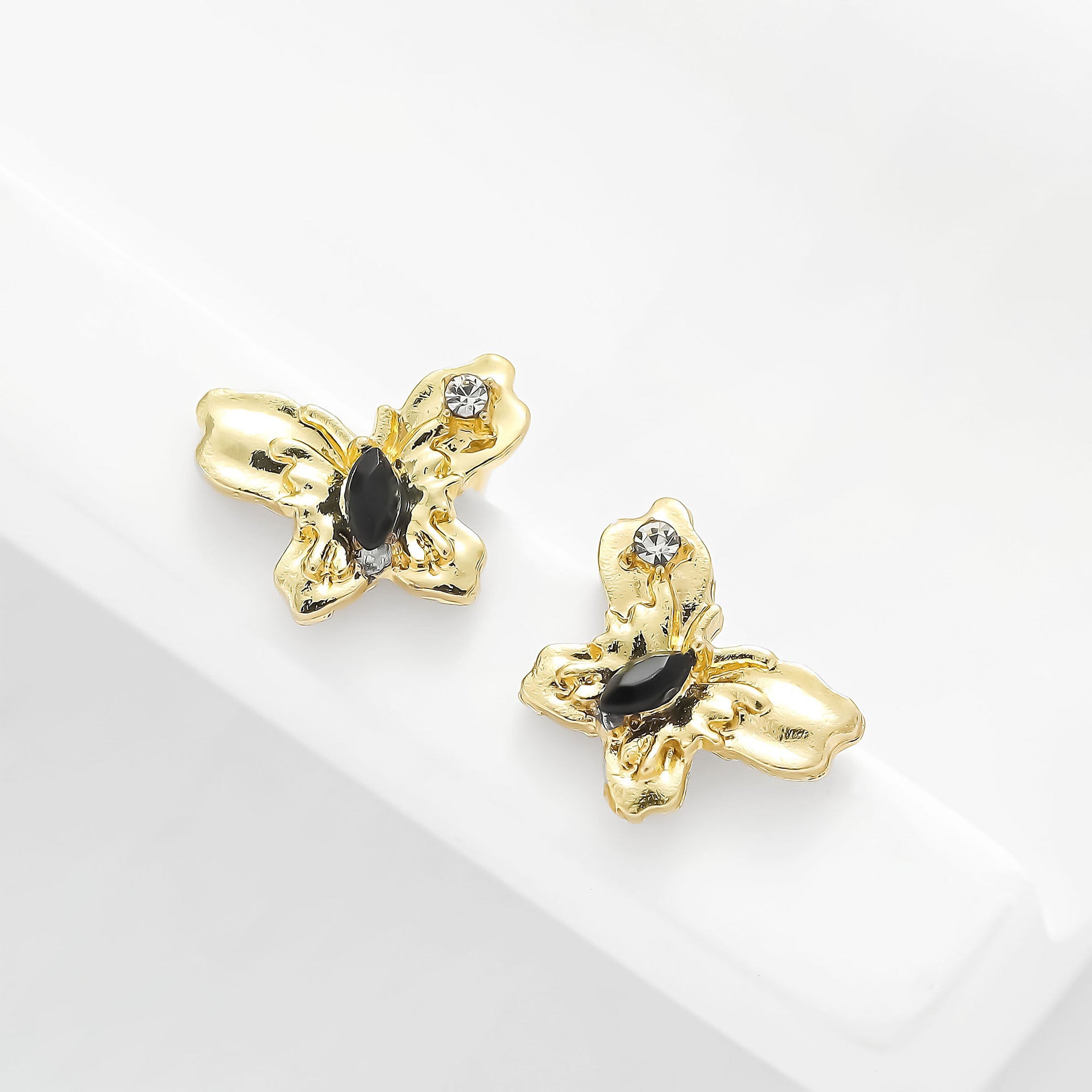 Wholesale  fashion gold butterfly necklace earrings rhinestone suit