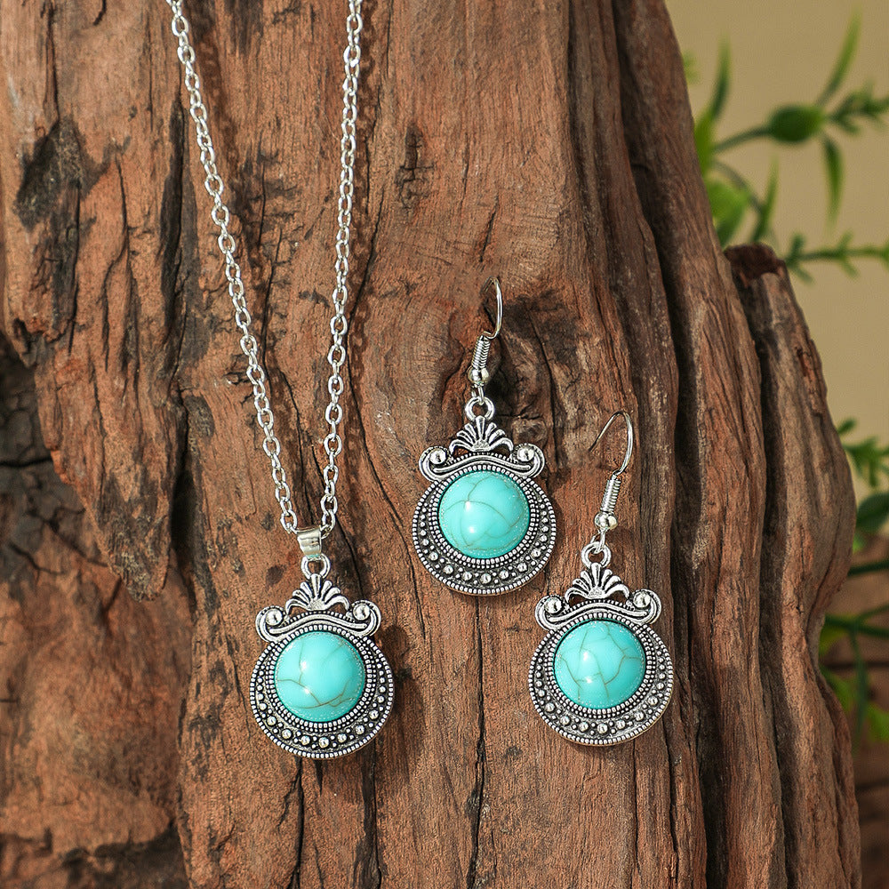 Wholesale Bohemian Turquoise Hollow Geometric Earrings and Necklace Set Fashion Accessory Gift