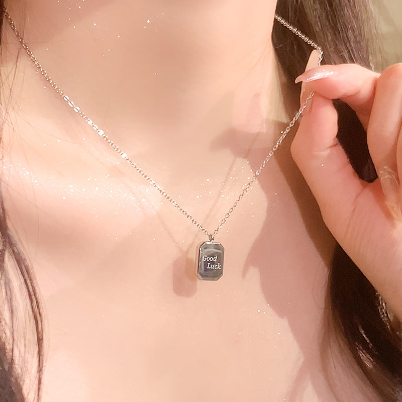 Wholesale titanium steel lucky light luxury necklace