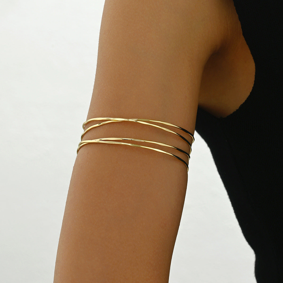 Wholesale Geometric Multi-Layered  Versatile Simple Arm Ring Alloy Material Bracelet