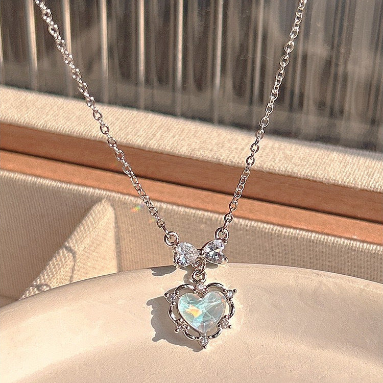 Wholesale Blue Ocean Heart Pendant Necklace Zinc Alloy Electroplated Trendy Fashion Accessory For Women Boutique Gift Resale