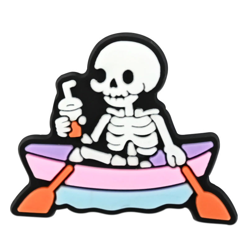 Wholesale Random 100pcs  skull cartoon clogs  PVC Soft Rubber Shoe Buckle Decoration