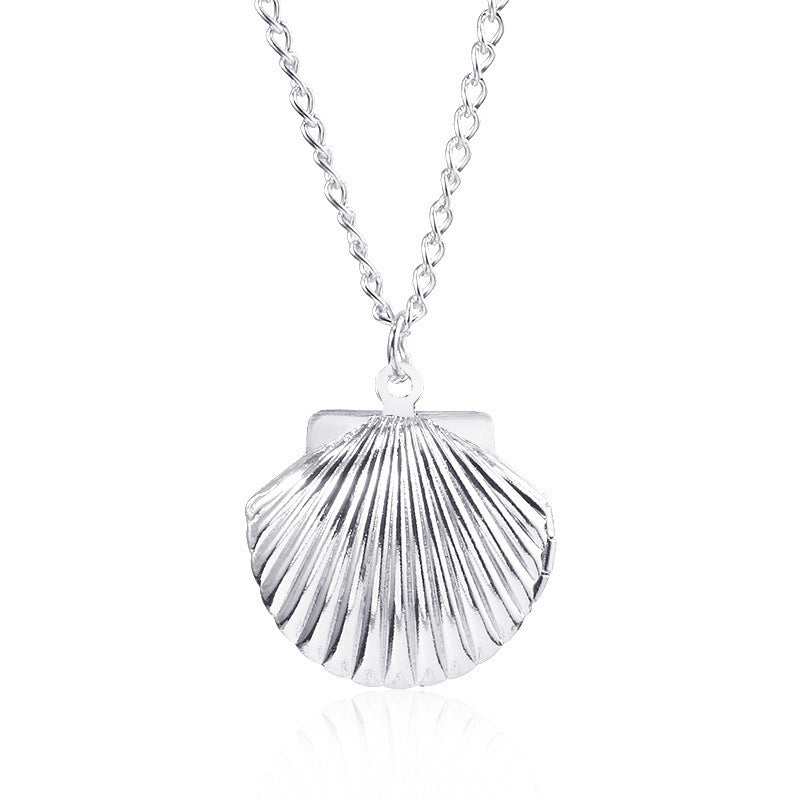 Wholesale Shell Openable Photo Frame Pendant Necklace