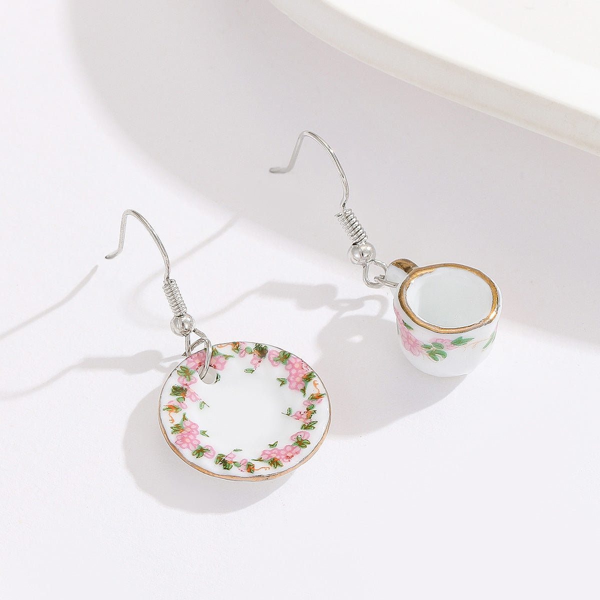 Wholesale Cup and Plate Shaped Ceramic Blue and White Porcelain Earrings