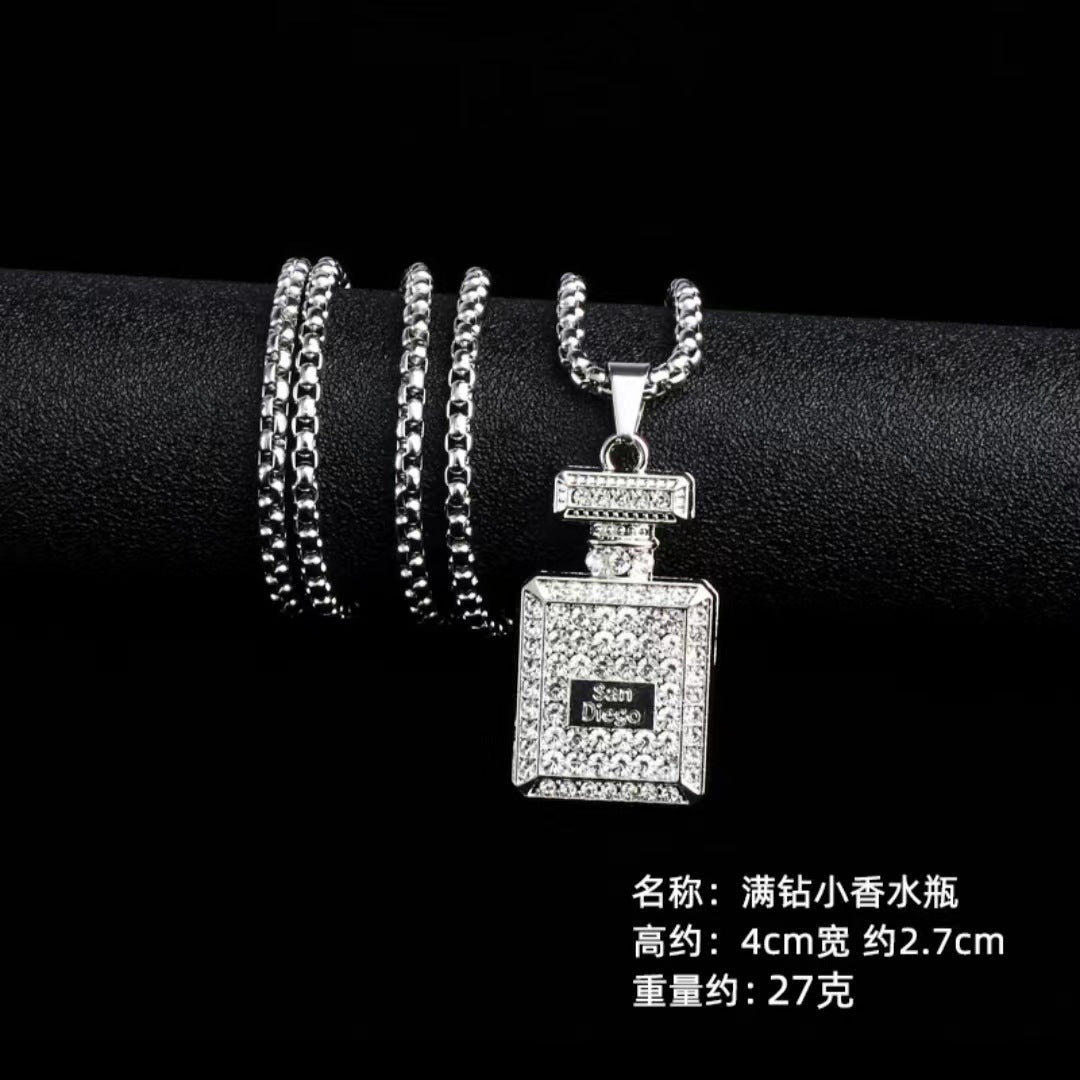 Wholesale Vintage Dot Diamond Circle Long Necklace