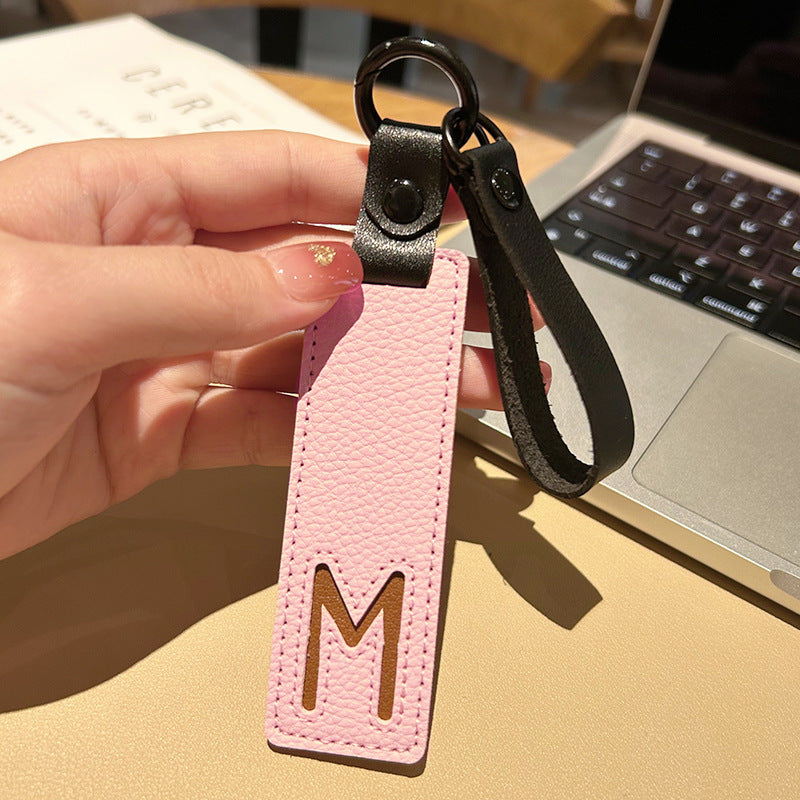 Wholesale Leather 26 Letter Keychain Chic Car Key Accessory Decorative Bag Charm