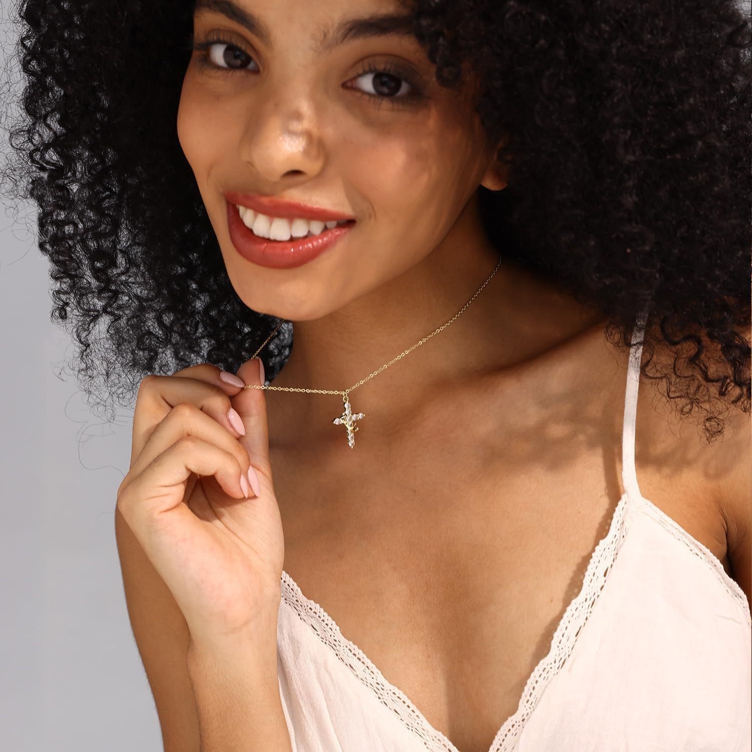 Wholesale Chic Cross Crown Rotatable Pendant Necklace,  Copper Zircon Gold Plated Jewelry Accessory for Resale
