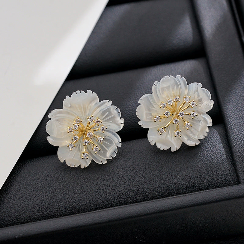 Wholesale  zircon shell flower silver needle stud earrings