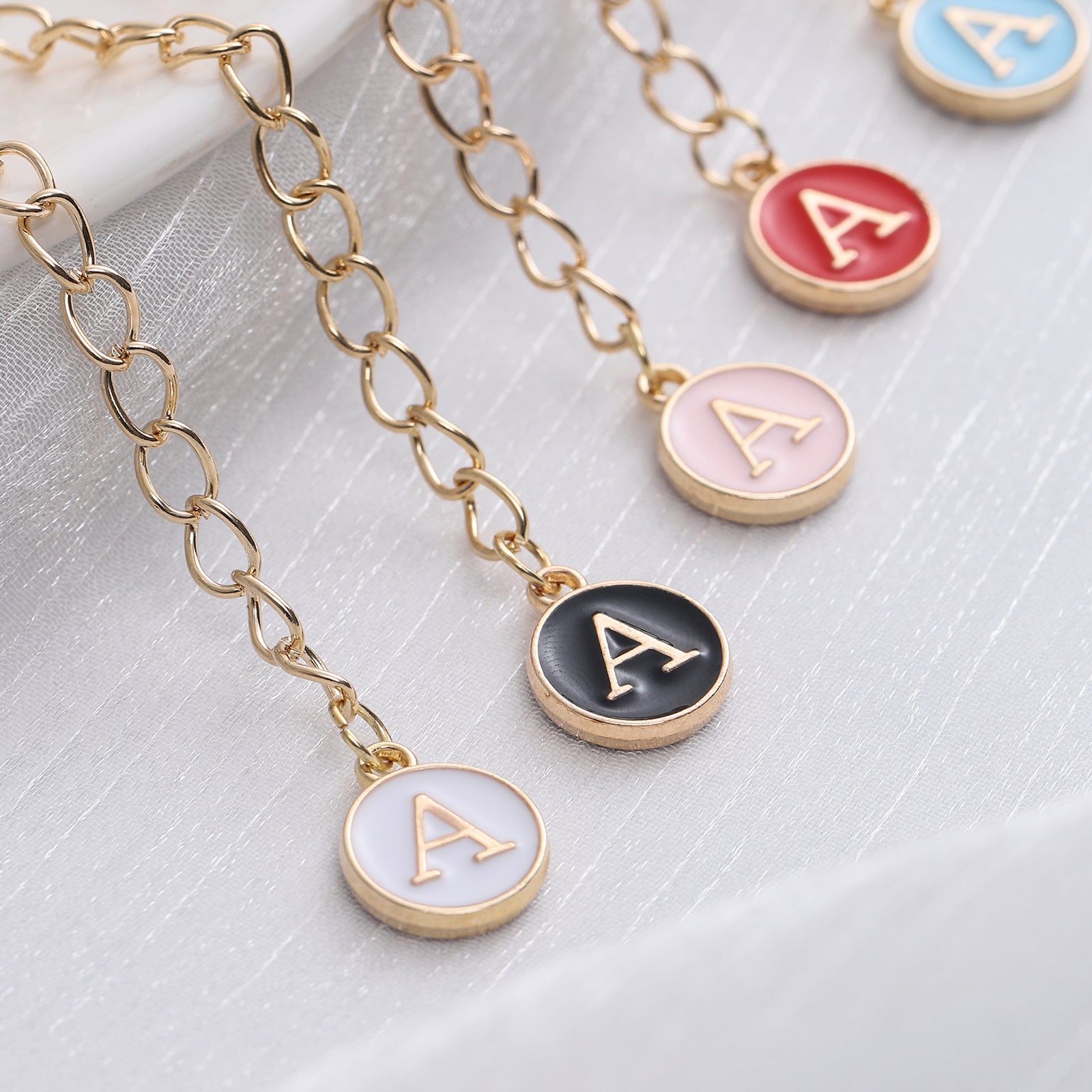 Wholesale 26 English Letters Dripping Cup Accessories Chain with Lobster Clasp ACC-CA-Hans004