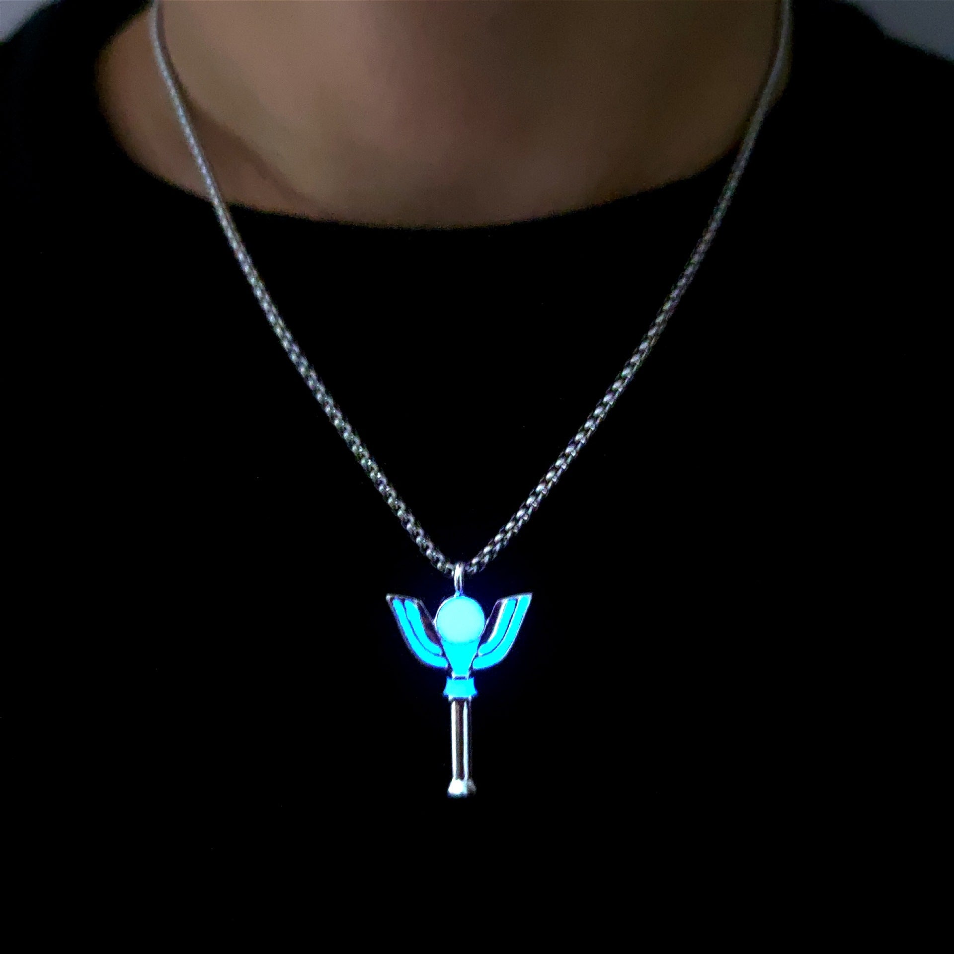 Wholesale Luminous Transformer Super Necklace