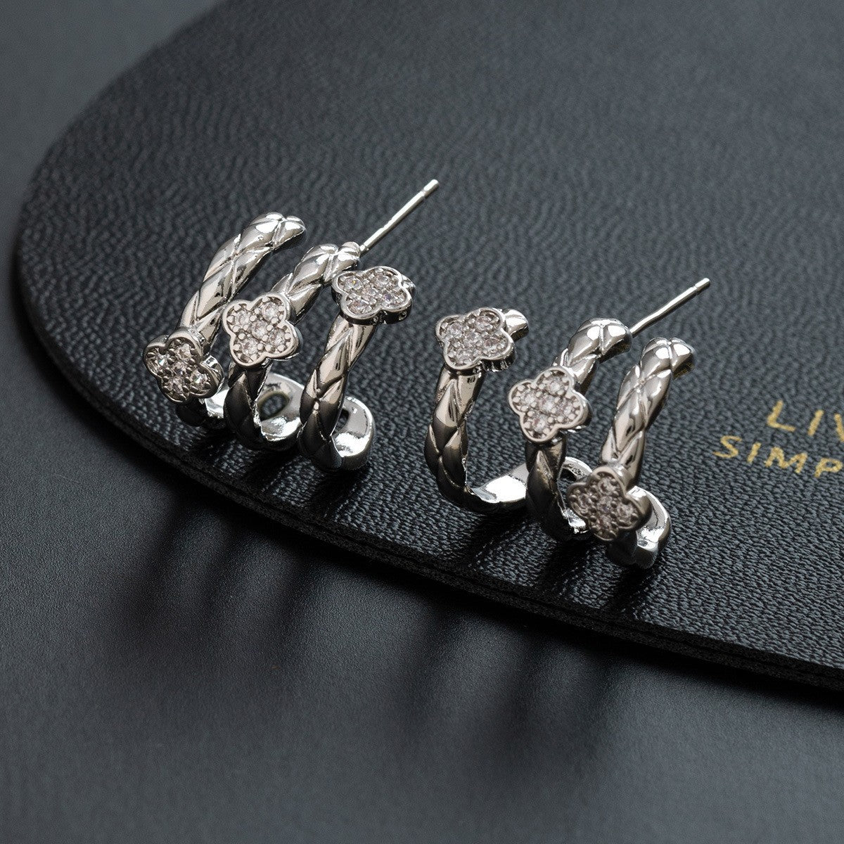 Wholesale Copper Electroplated Four Leaf Clover Flower Earrings For Women Korean Style Rhinestone Minimalist Design Fashion Accessory For Everyday Wear Or Gift