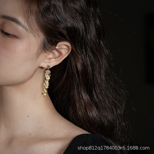 Wholesale Gold Tassel Leaf Earrings