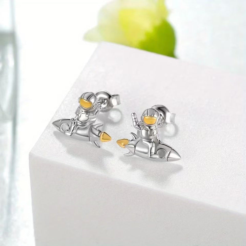Wholesale  creative astronaut spaceship alloy oil drop earrings