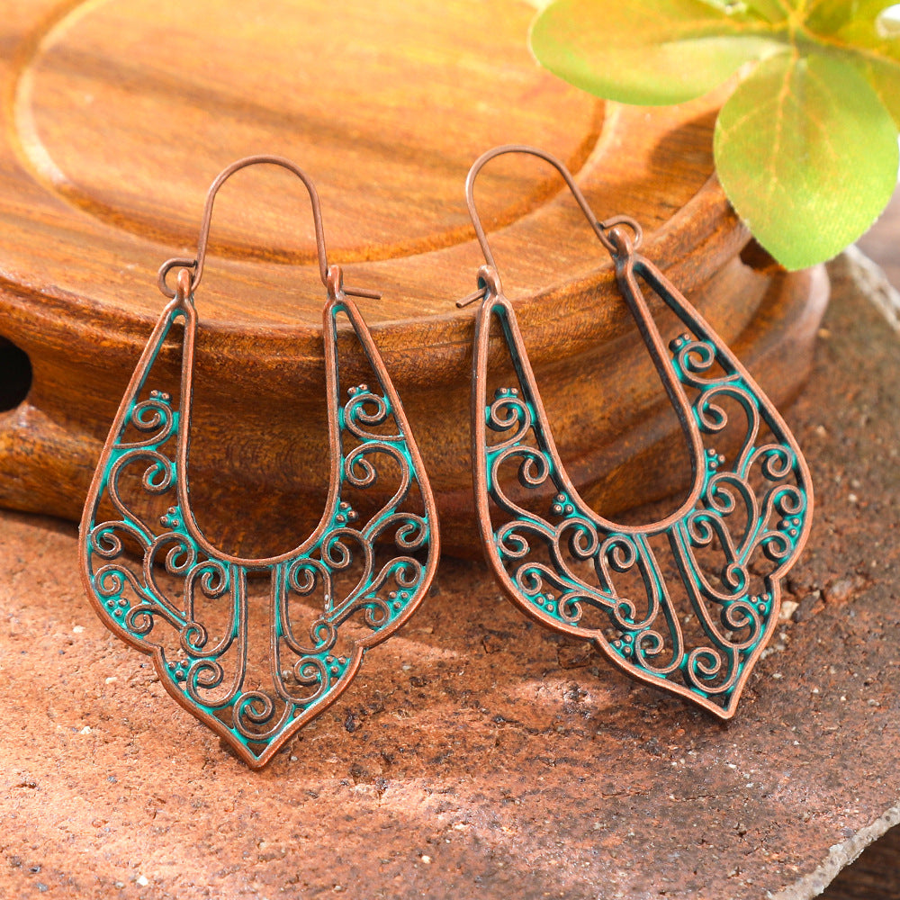 Wholesale Retro European and American Style Earrings for Women,  Bohemian Hollow Pattern Alloy Earrings,  Ethnic Holiday Style Personalized Accessories