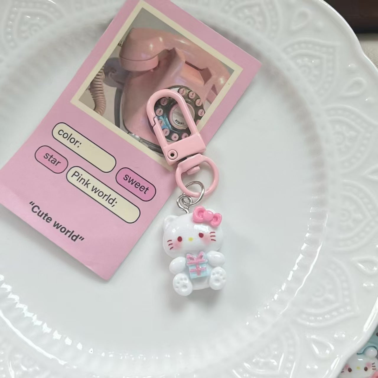 Wholesale Cat  phone charm Keychains  ACCVIP