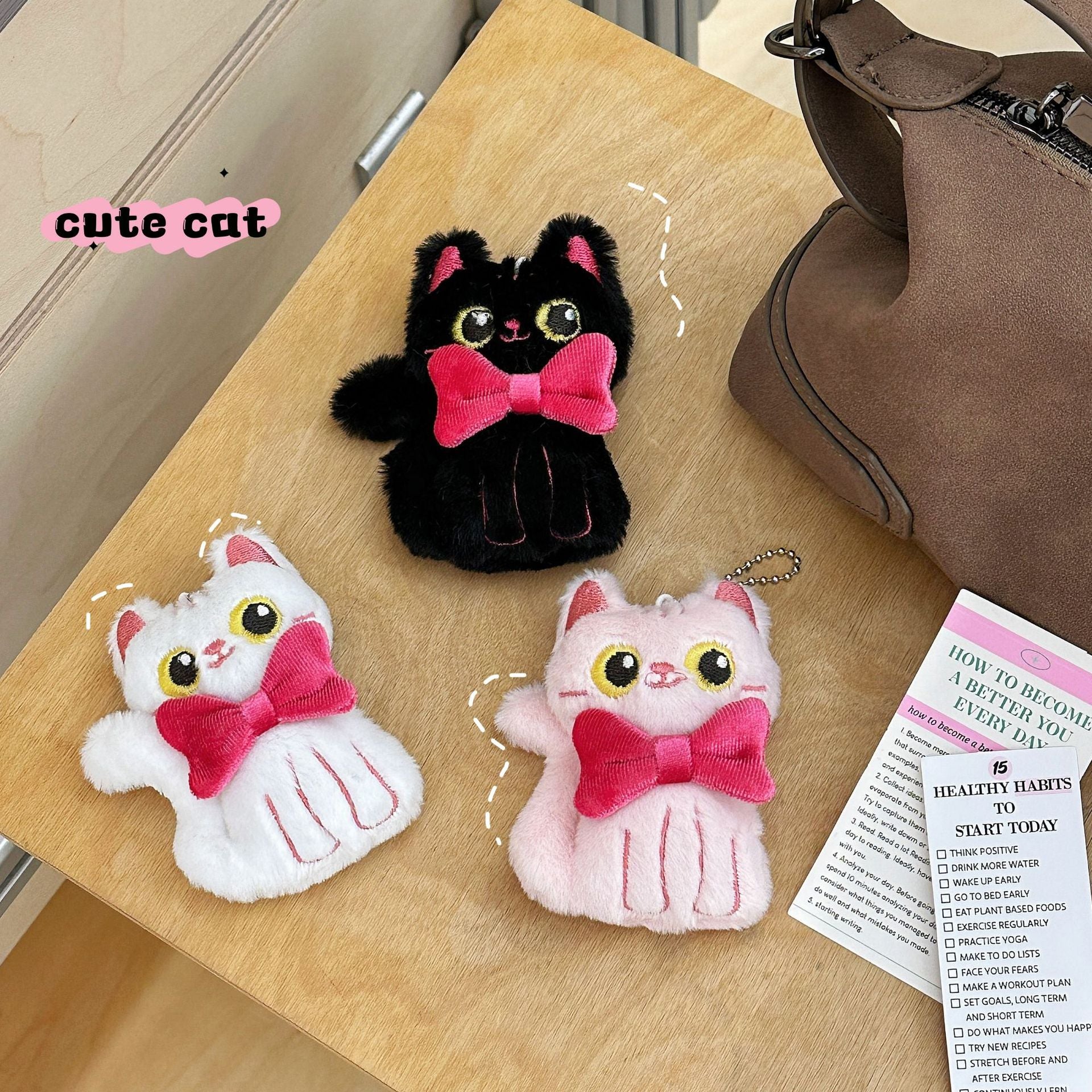 Wholesale  Cute Big-Eyed Cat Plush Doll Pendant Keychains