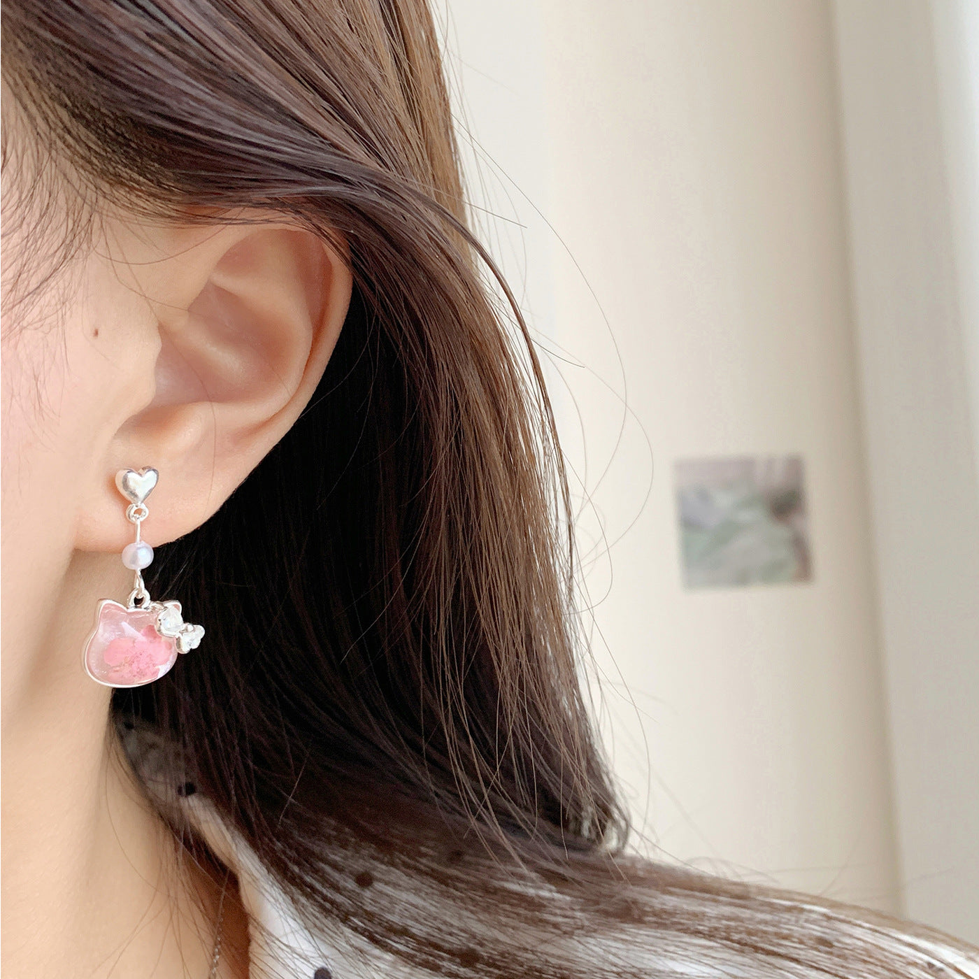 Wholesale Cat Cute Pink Earrings Cartoon Resin Earrings Kitten Asymmetric Earrings