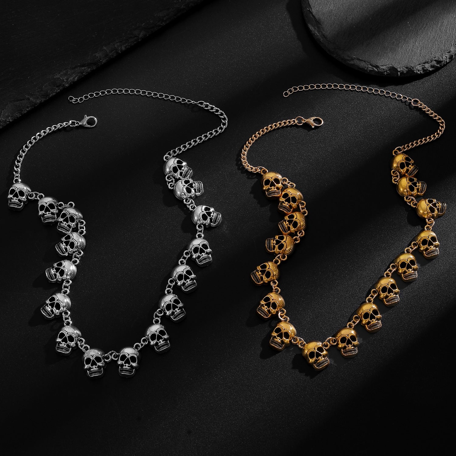 Wholesale Alloy vintage skull bracelet