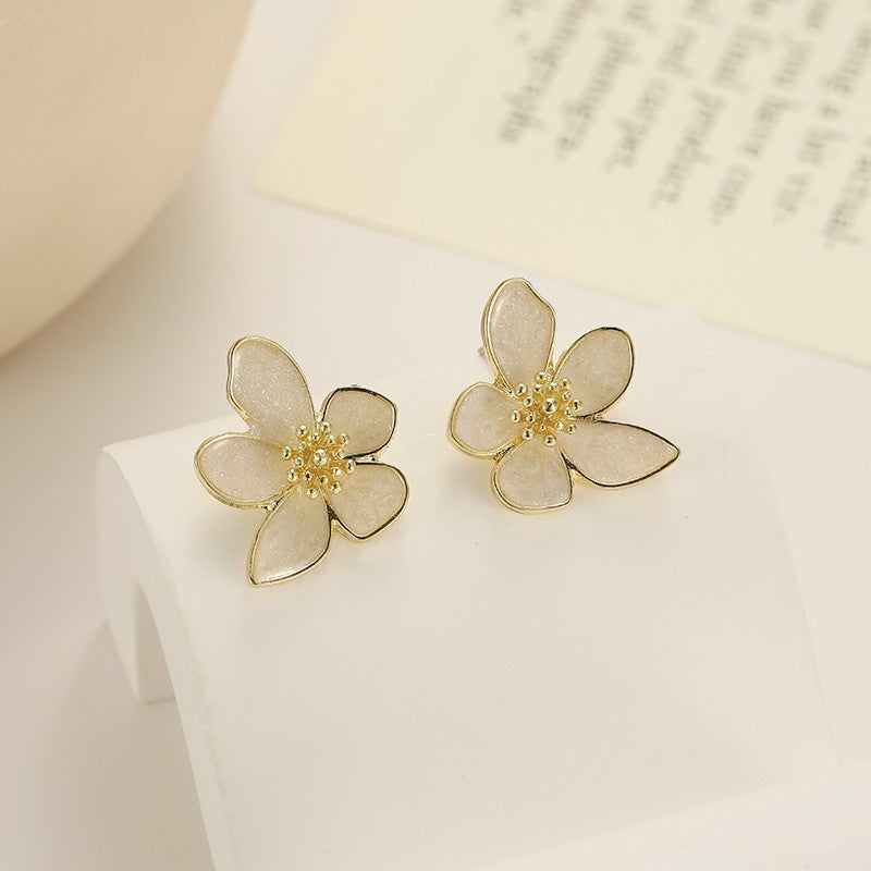 Wholesale  Flower  Silver Pin Petal Earrings