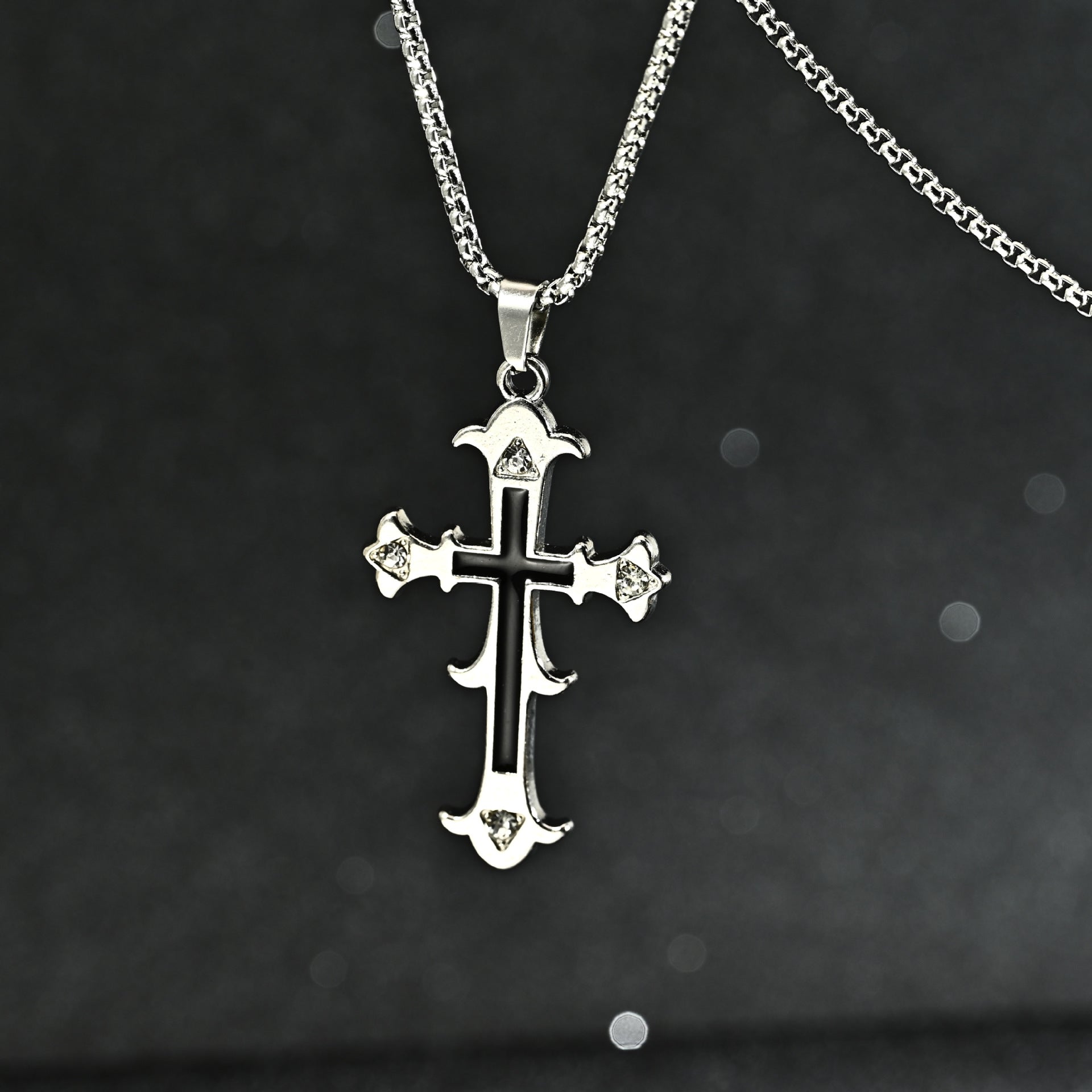 Wholesale Hip Hop Vintage Geometric Cross Pendant Necklace Zinc Alloy Black Non Fading Jewelry Accessory For Resale