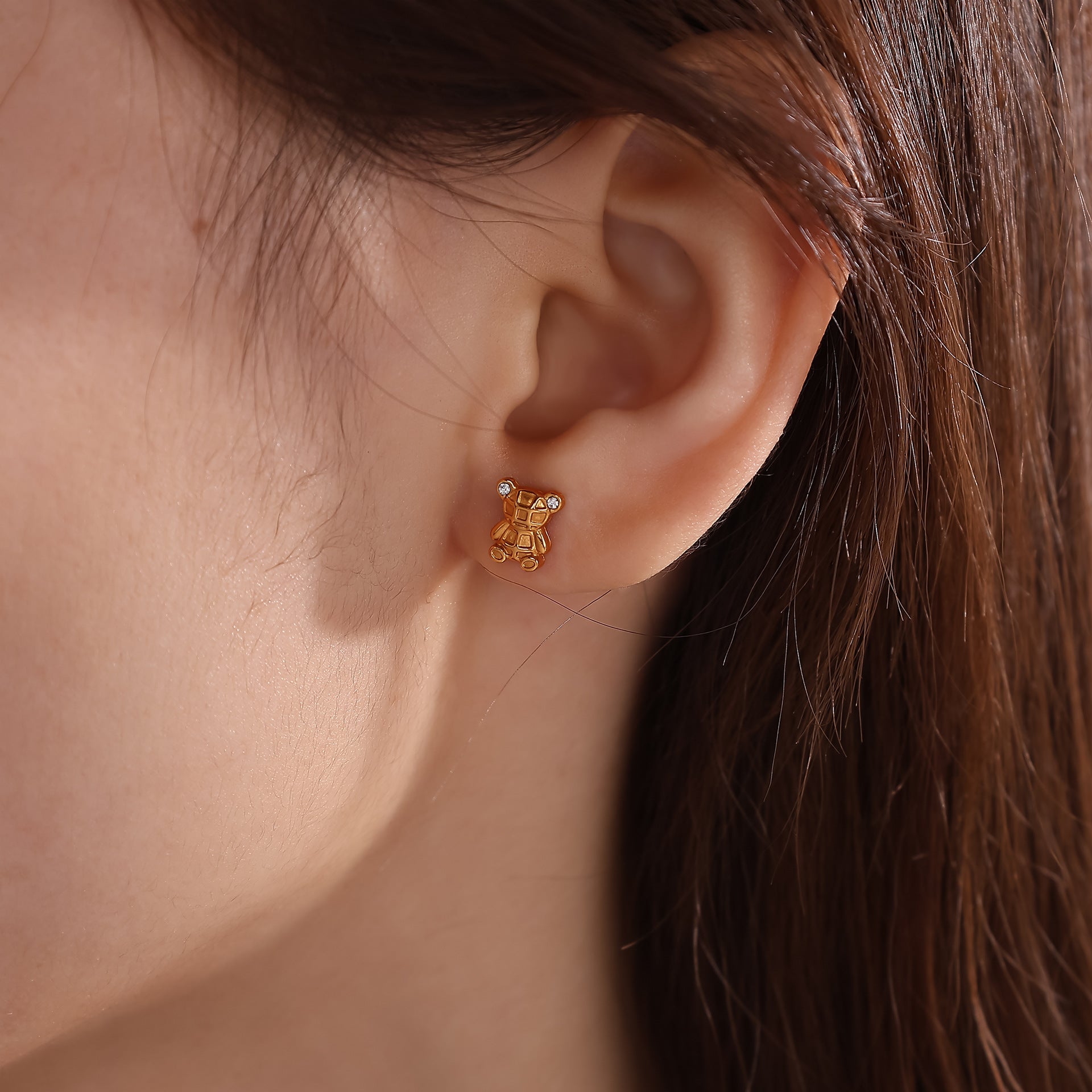 Wholesale Stainless Steel Electroplated Bear Ear Studs with Micro Zircon,  Everyday Fashion Accessory