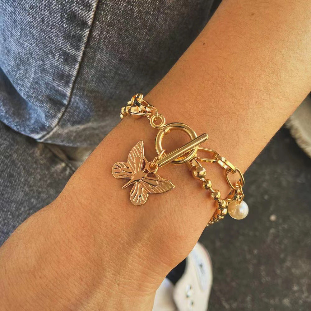 Wholesale Gold Alloy OT Buckle Pendant Bracelet Women' s Animal Zodiac Fashion Jewelry Accessory