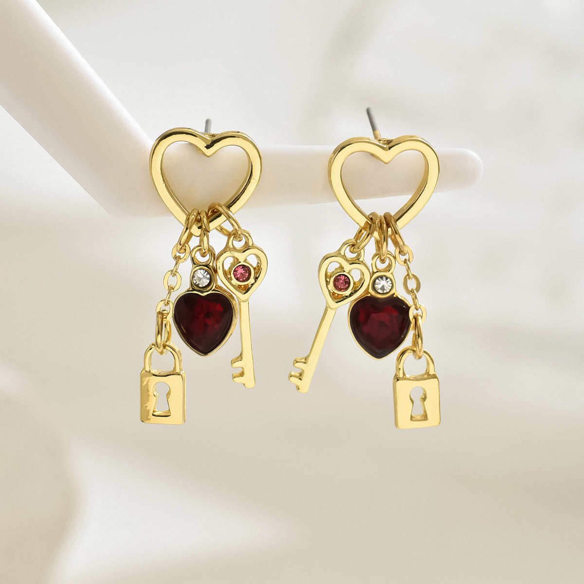 Wholesale Light Luxury Love Earrings  Diamond Lock Series  Earrings
