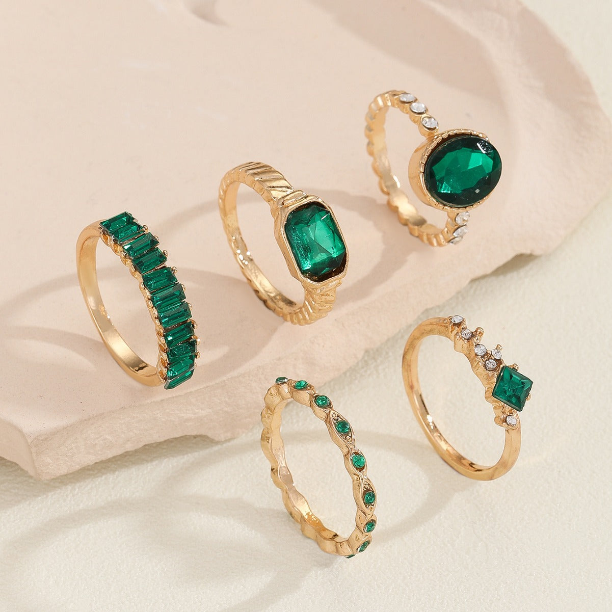 Wholesale Retro Green Rhinestone Ring Set 5 Pieces Women S Chic Fashion Jewelry Accessory Boutique Gift Resale