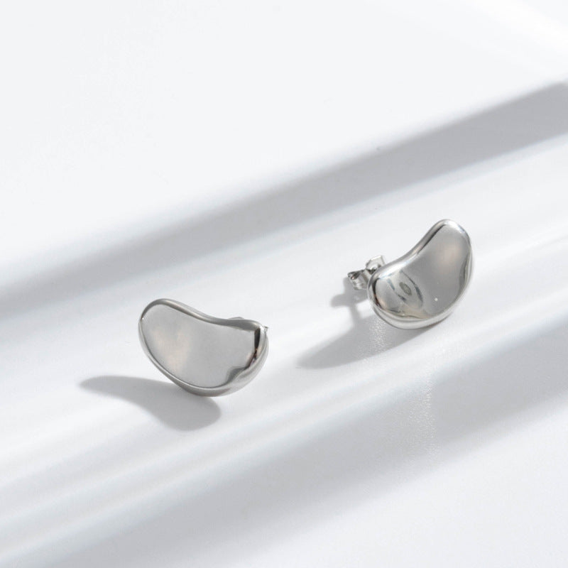 Wholesale titanium steel fashion high sense retro earrings