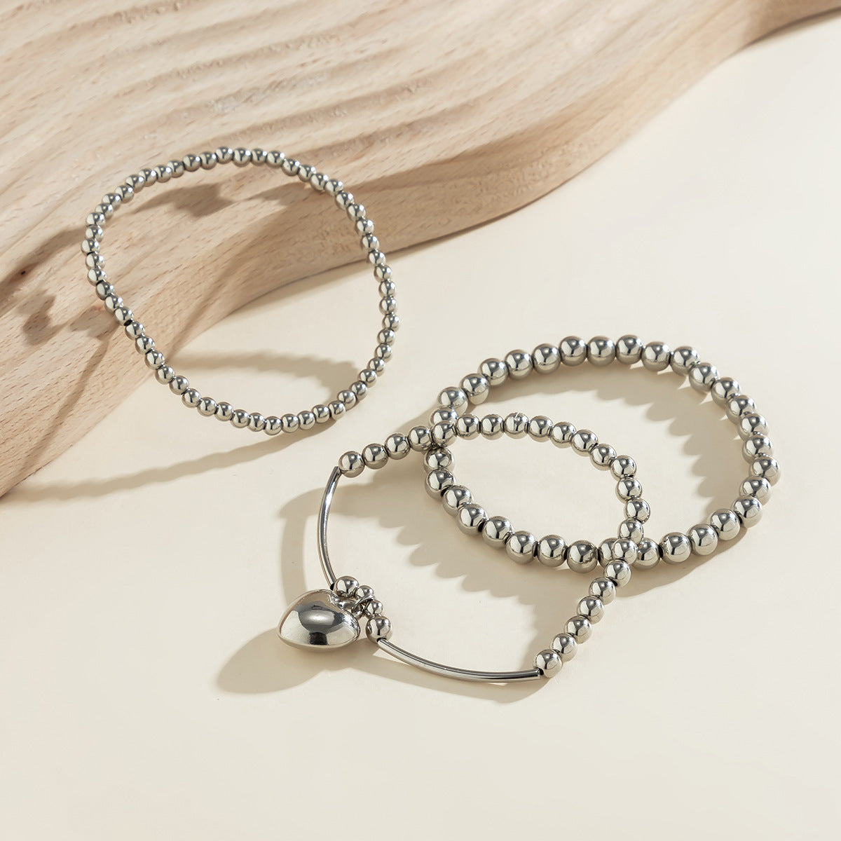 Wholesale Heart Pendant Layered Bracelet Set For Women Copper Electroplated Beaded Chain Bracelets Stylish Jewelry Accessory