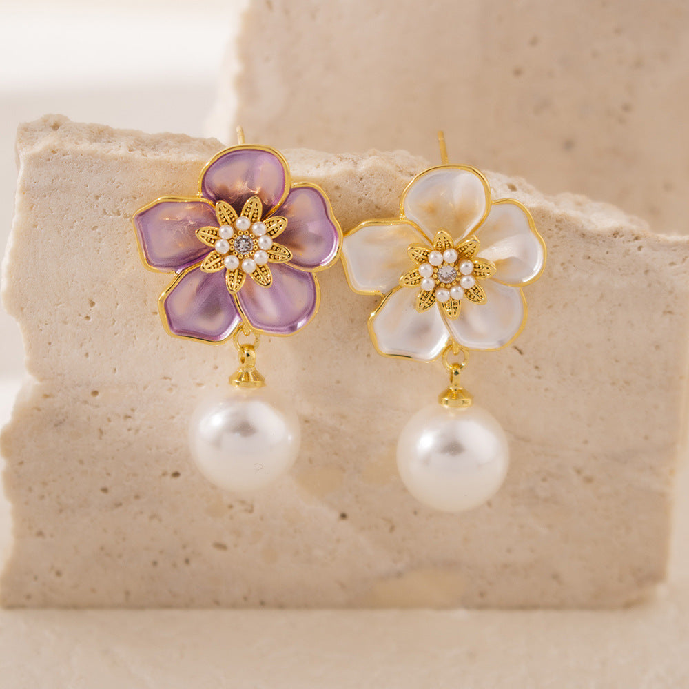 Wholesale Oil Camellia Pearl Earrings Retro  Luxury Earrings