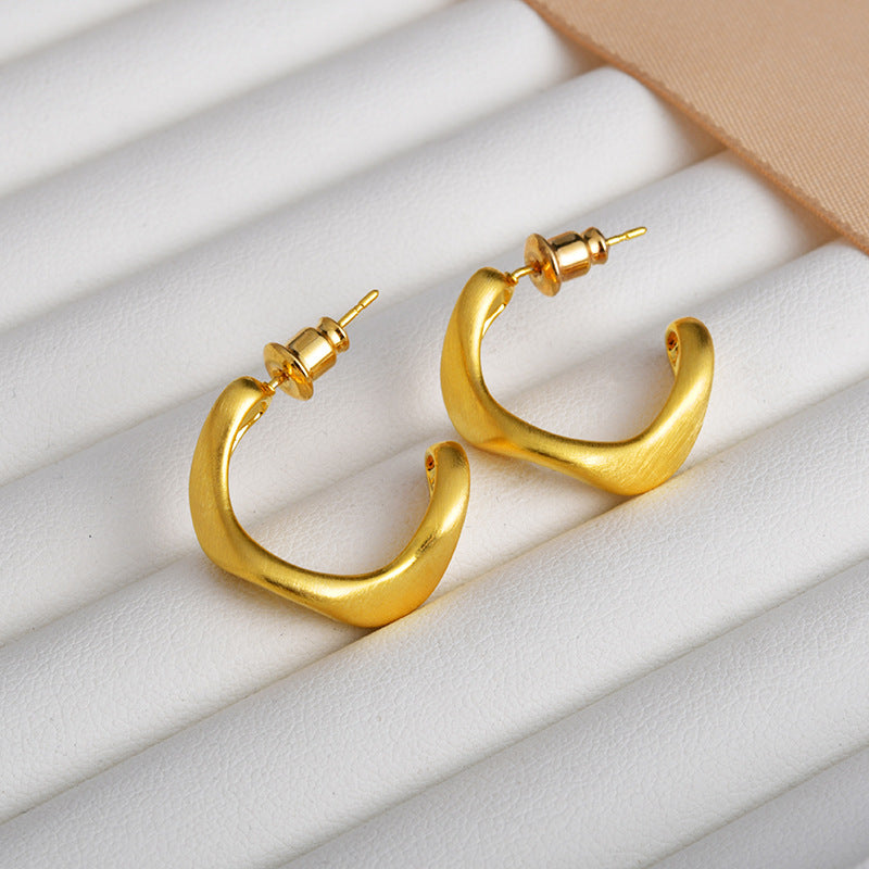 Wholesale  Geometric C- shaped Earrings