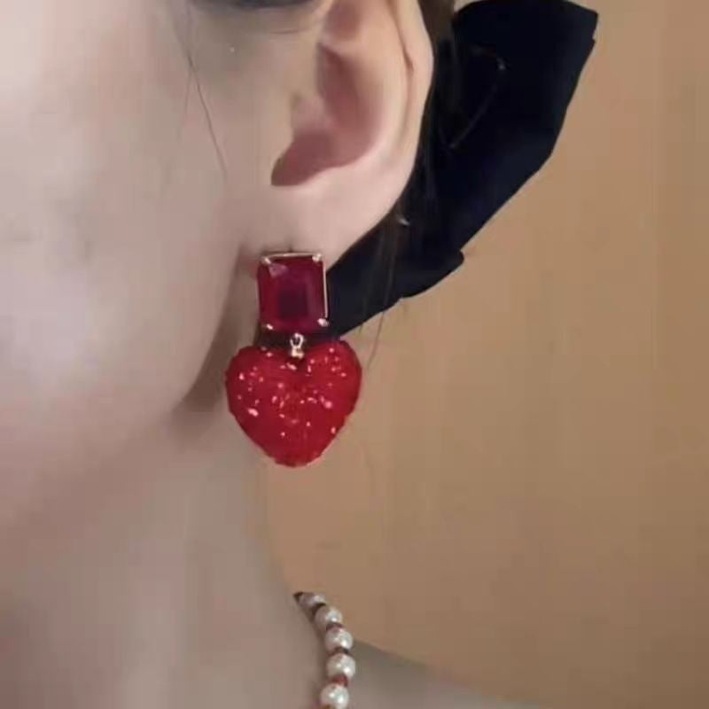 Wholesale Valentine's Day red gravel full diamond heart earrings