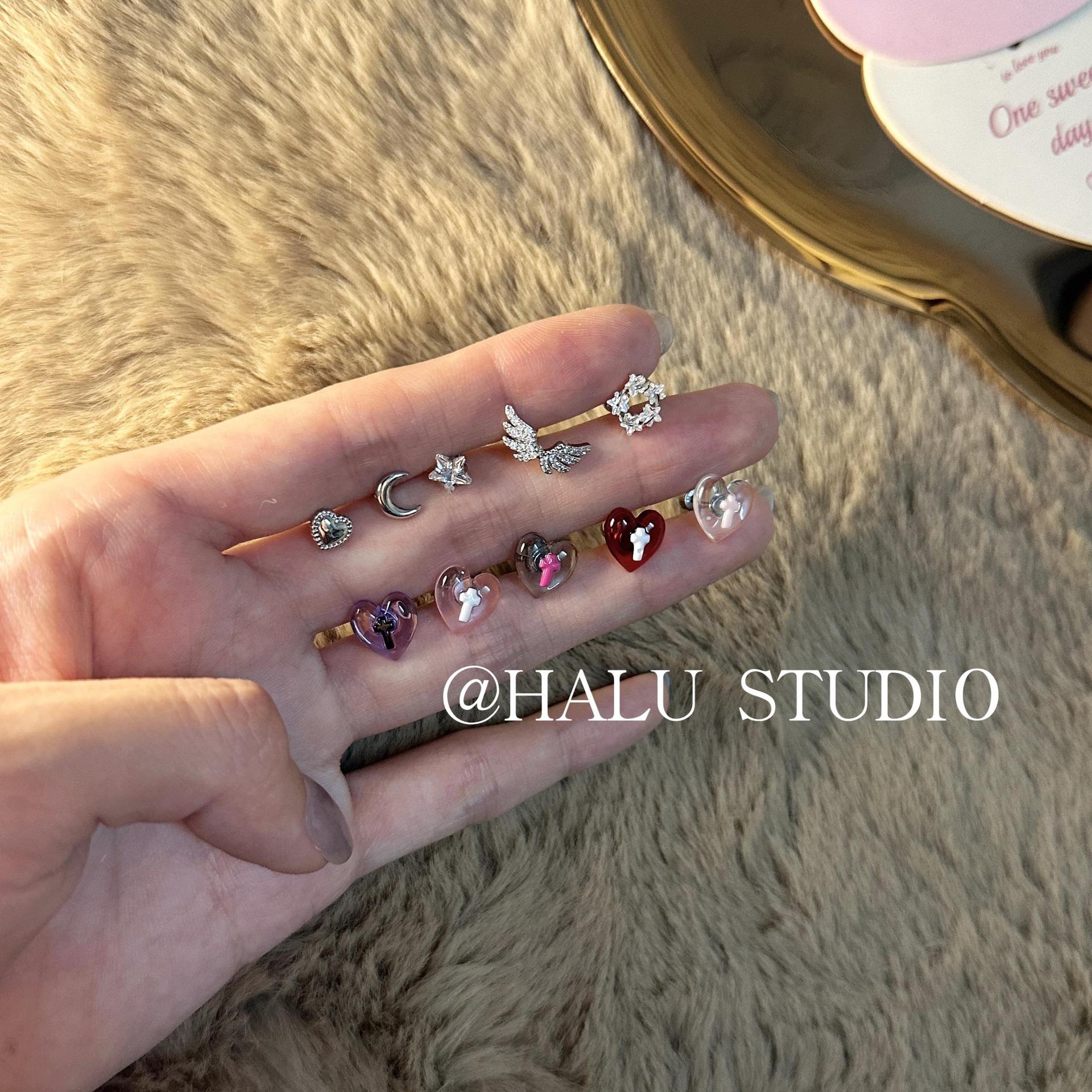 Wholesale Cute Three-dimensional Cross Love Sweet Cool Titanium Steel  Ear Bone Nail Earrings