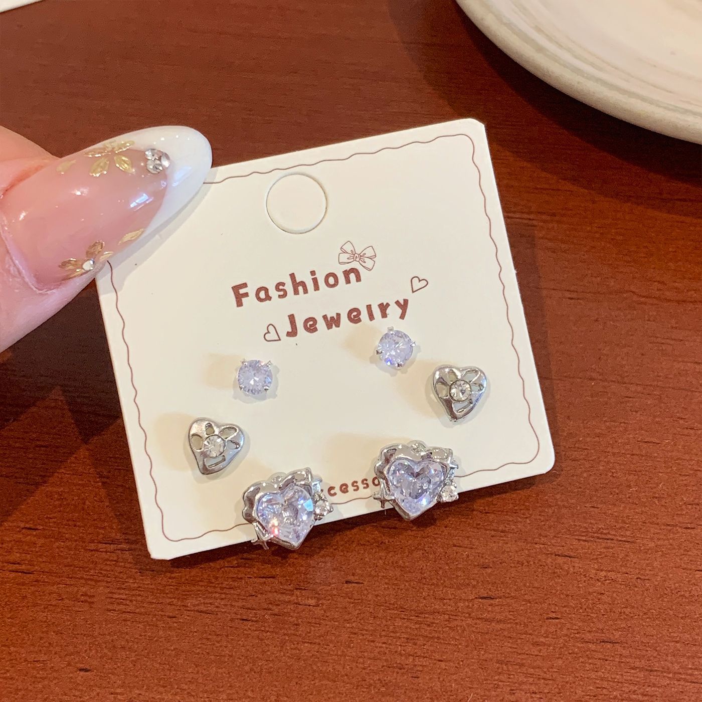 Wholesale Super flash zircon exquisite five-pointed star heart earring set silver needle Earrings